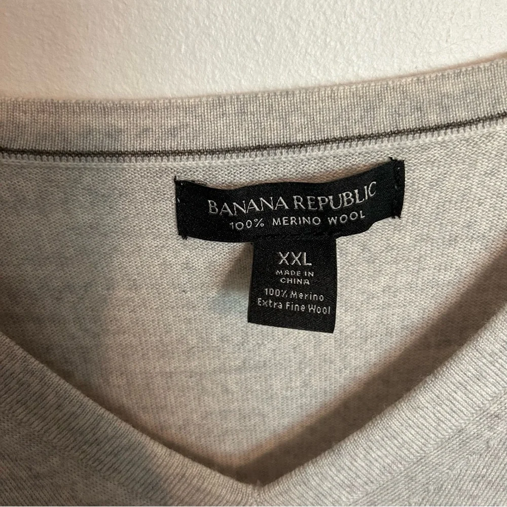 Men’s 100% Merino Wool Pullover V Neck Long Sleeve XXL Banana Republic
